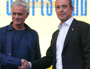 Jose Mourinho resmen Fenerbahçe’de